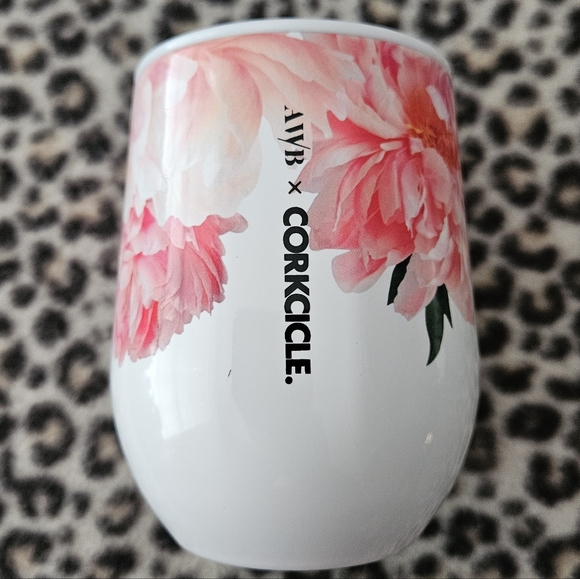 Corkcicle Other - Ashley Woodson Bailey AWB Ariella Floral Stemless Cup Insulated Wine Tumbler